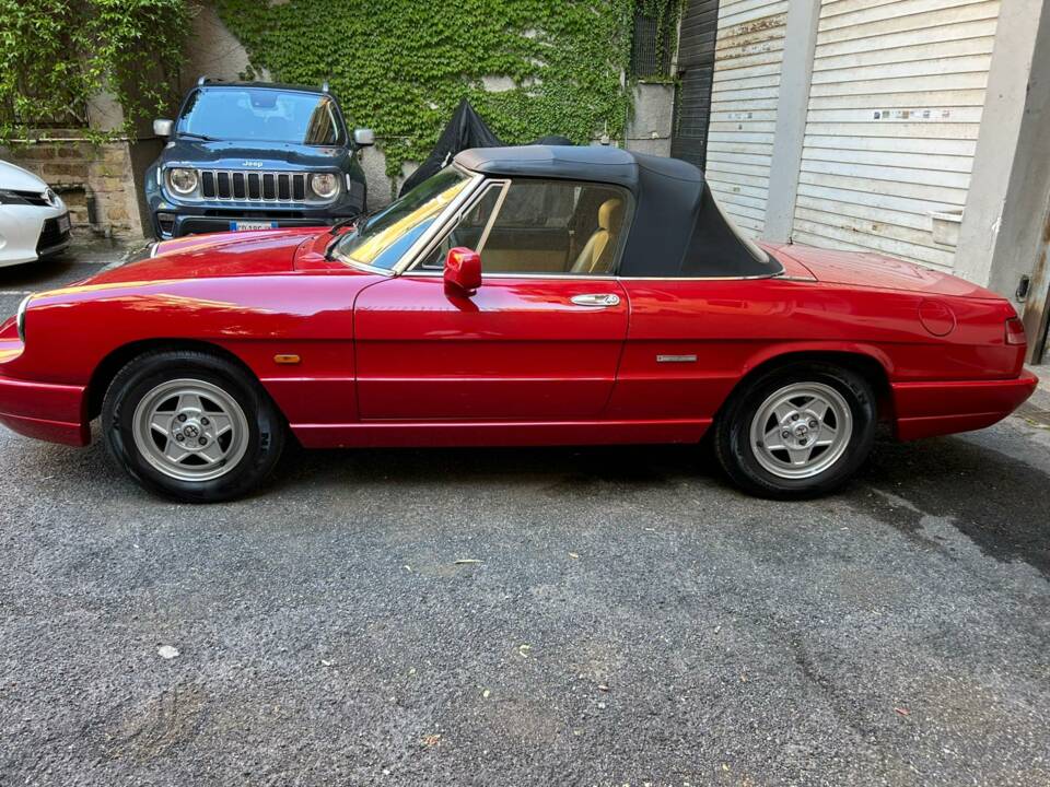 Image 7/8 of Alfa Romeo 1.6 Spider (1991)