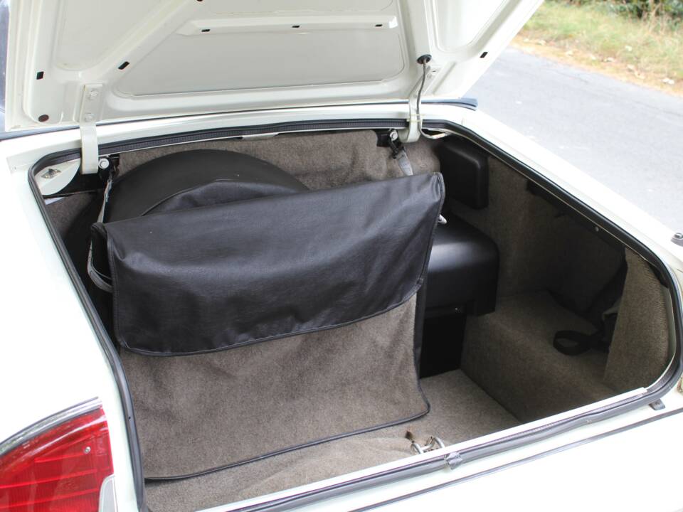 Image 20/20 de Jaguar XJS 5.3 V12 (1988)