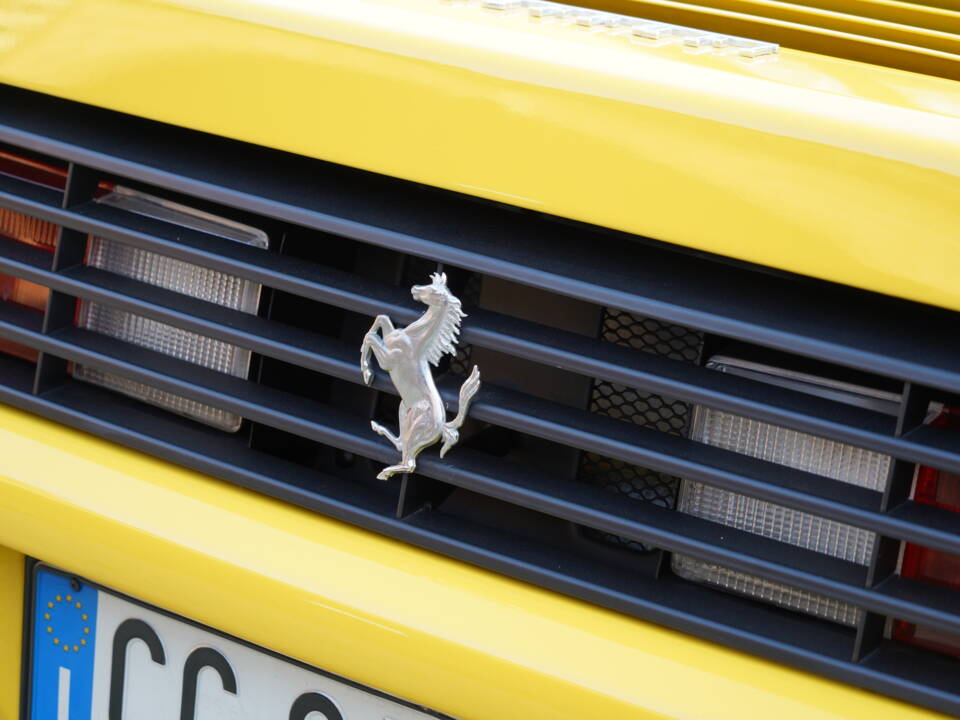 Bild 15/82 von Ferrari 348 TS (1990)