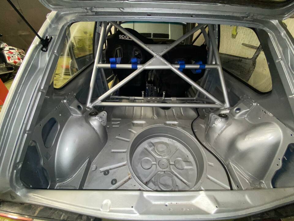 Bild 24/50 von Volkswagen Golf I GTI 1.6 (1980)