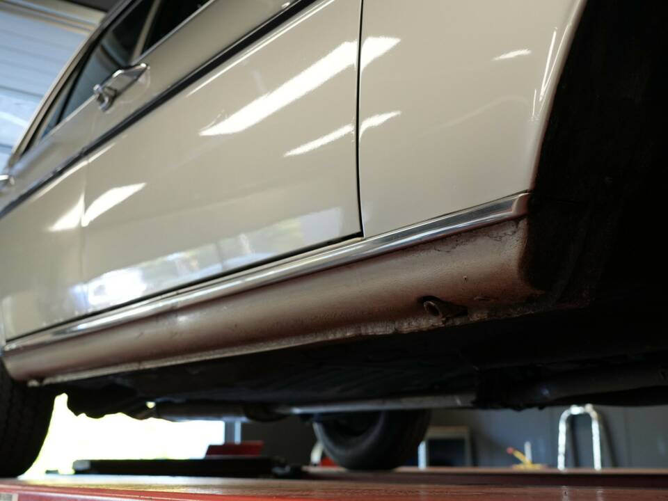 Bild 31/35 von Mercedes-Benz 280 SEL 3,5 (1972)