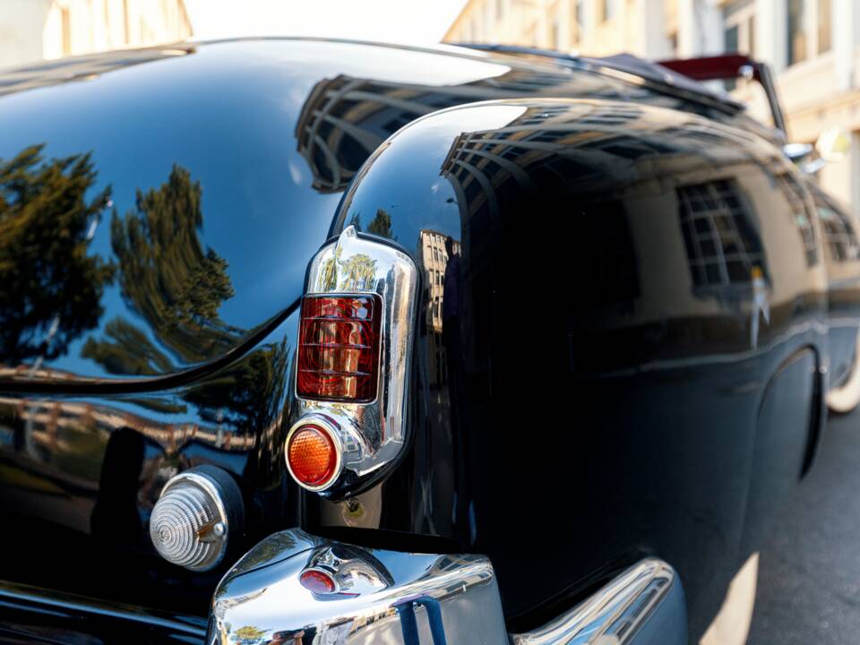 Bild 25/35 von Chevrolet Deluxe Styleline (1951)