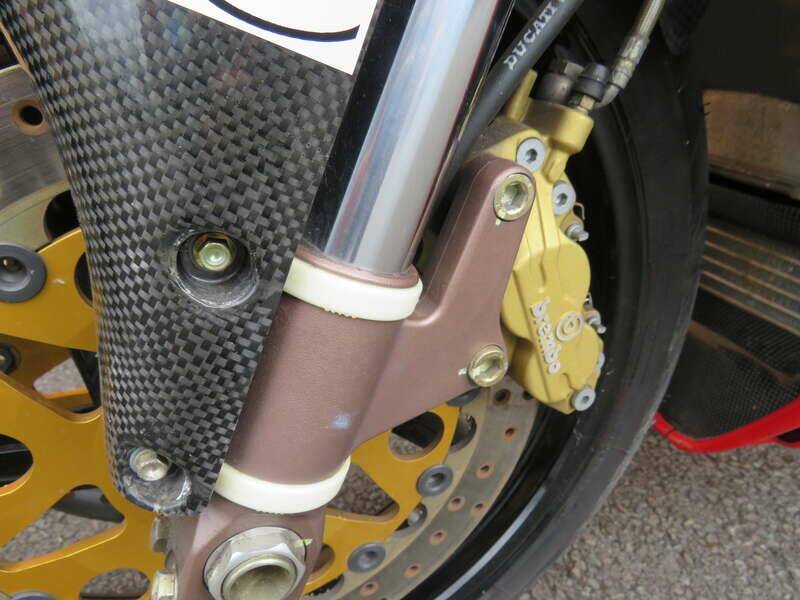 Immagine 39/50 di Ducati 916 R (2000)