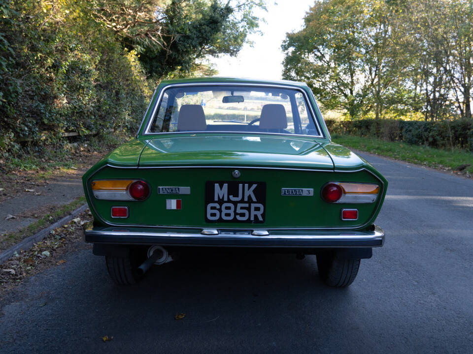 Image 5/14 de Lancia Fulvia 1.3 S (1976)