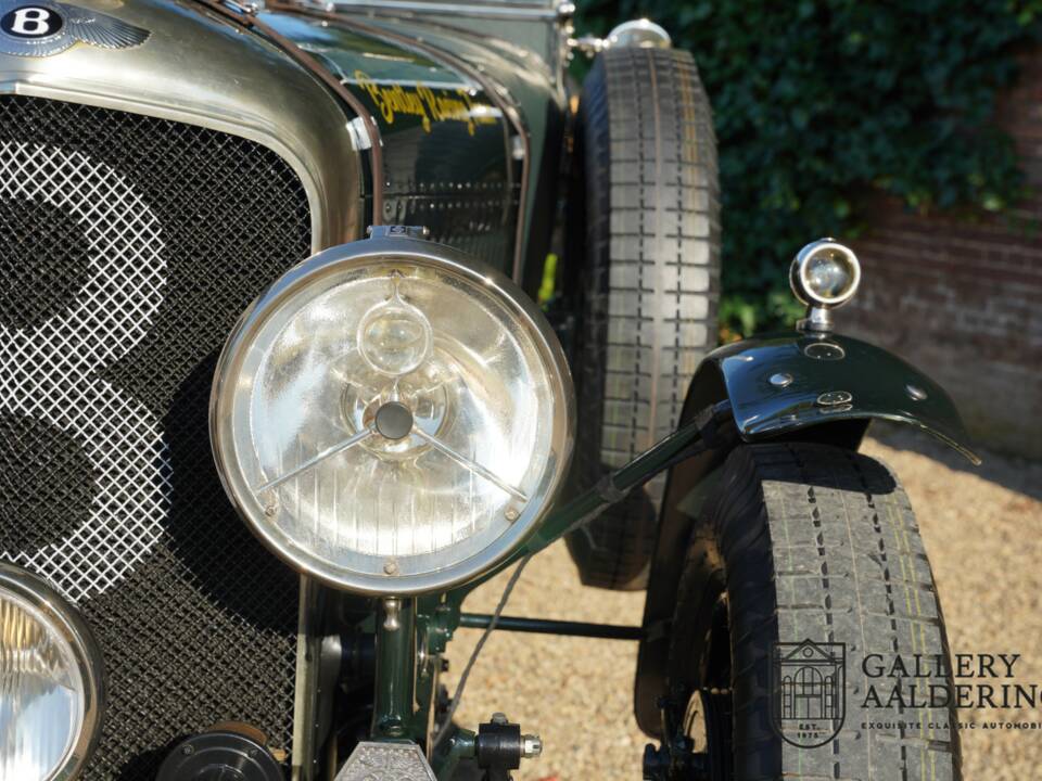 Image 43/50 of Bentley 3 1/2 Litre (1935)