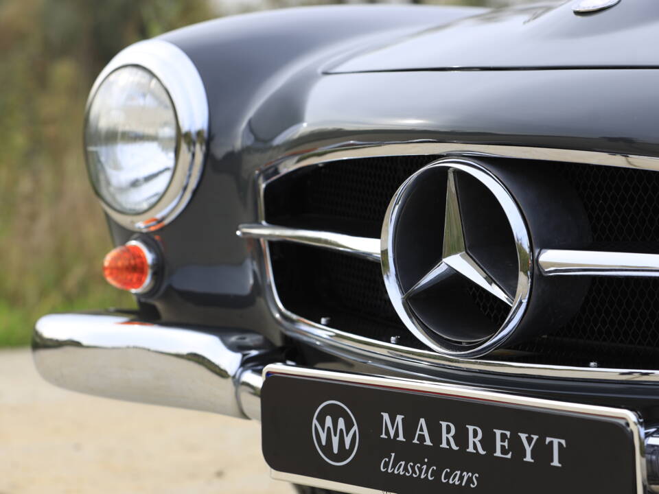 Image 16/59 of Mercedes-Benz 190 SL (1958)