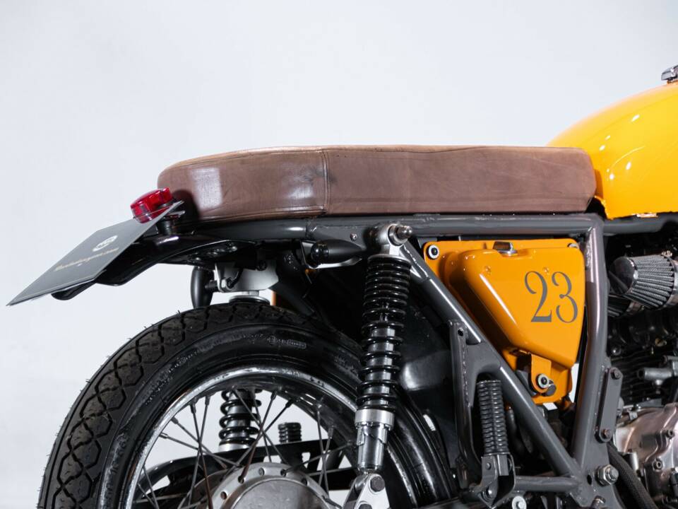 Image 21/50 of Honda CB 750 Custom (1974)