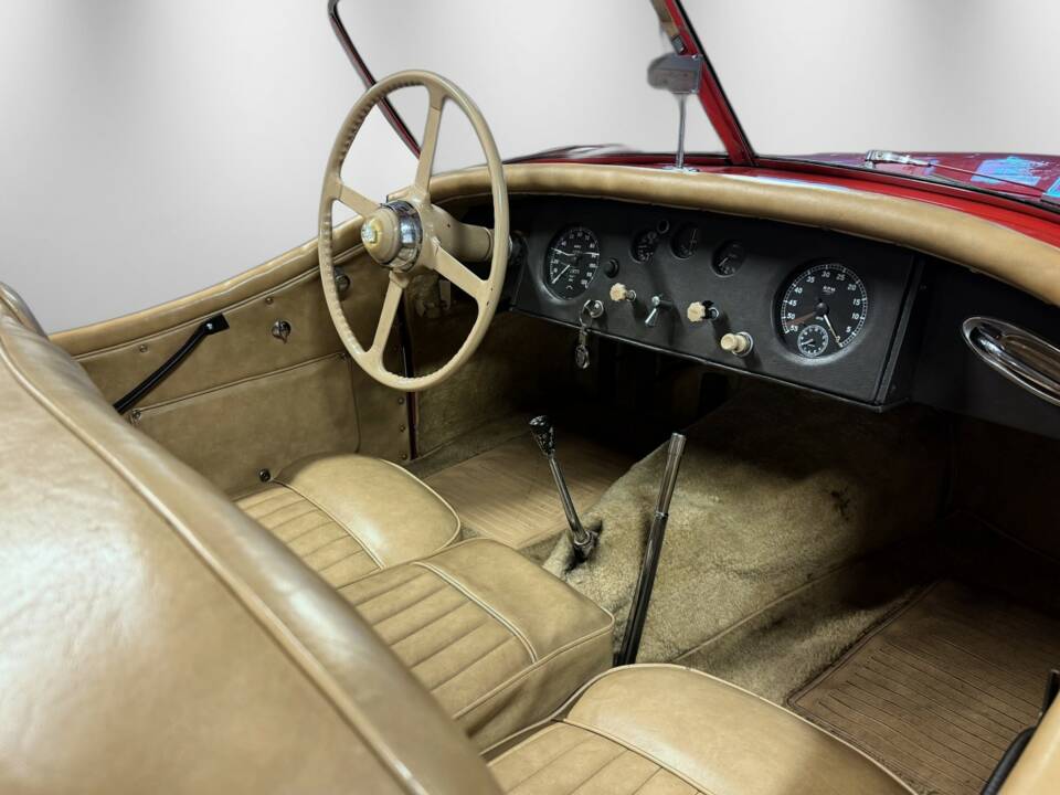 Bild 10/16 von Jaguar XK 120 OTS (1952)