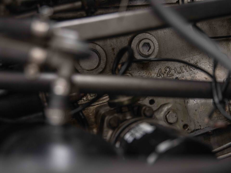 Immagine 85/88 di Jaguar E-Type (2+2) (1968)