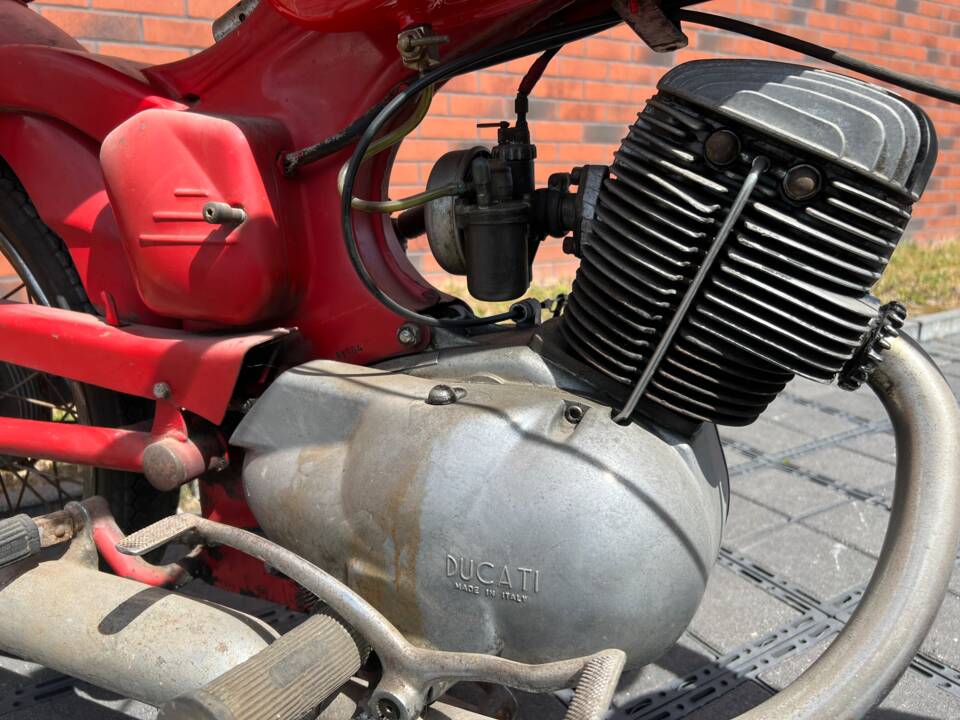 Immagine 3/19 di Ducati DUMMY (1953)