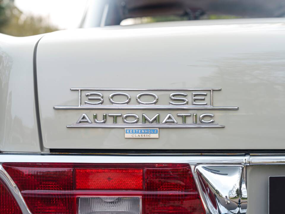 Bild 16/33 von Mercedes-Benz 300 SE (1965)