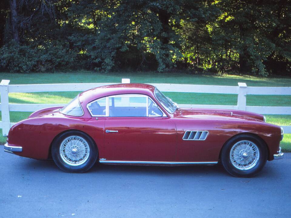 Image 22/36 of Talbot-Lago 2500 Coupé T14 LS (1962)