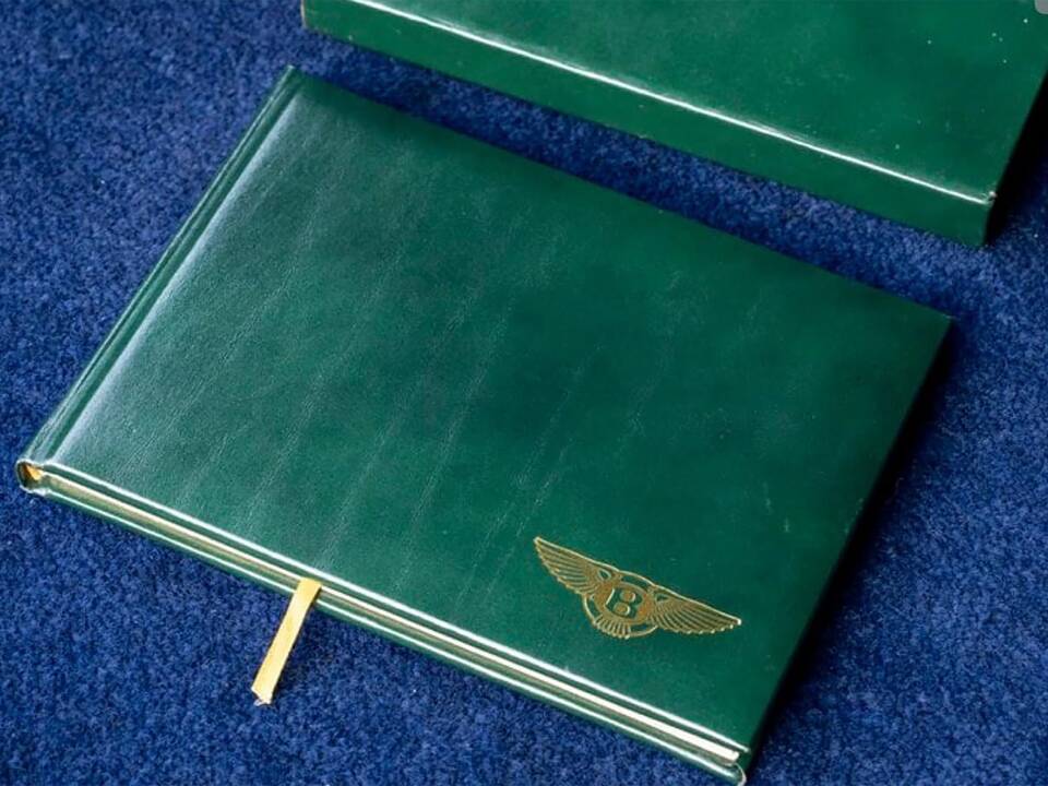 Bild 17/17 von Bentley Brooklands (1994)