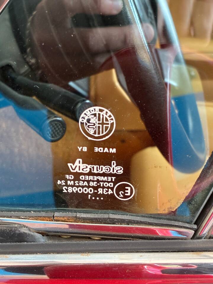 Image 19/23 of Alfa Romeo 1.6 Spider (1991)