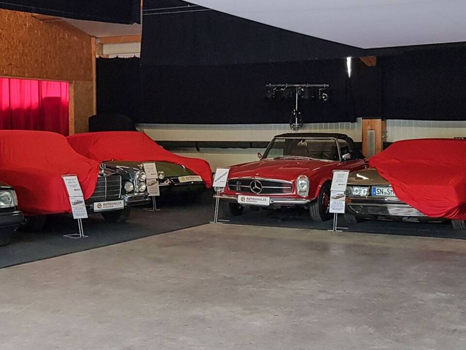 Image 51/53 of Volkswagen 1600 Variant (1972)