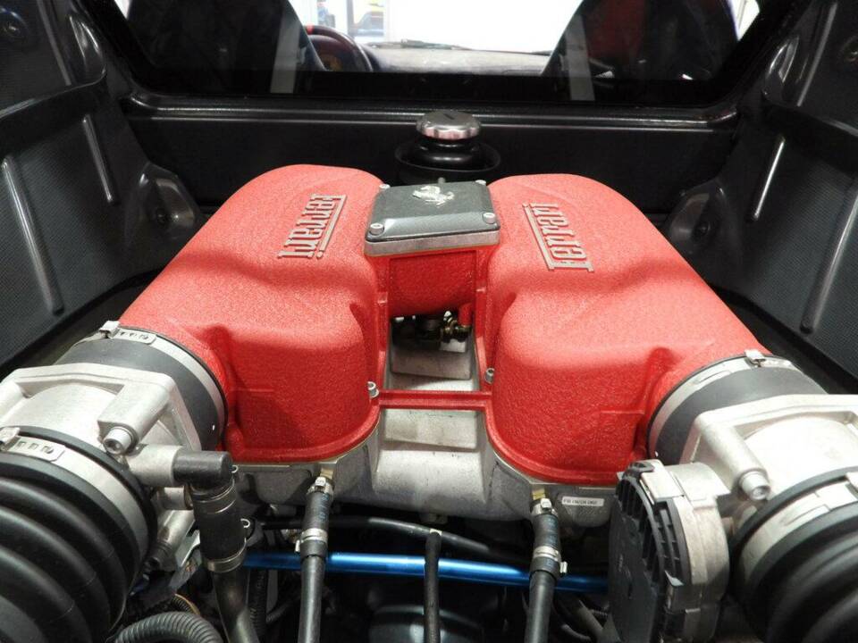 Image 5/9 of Ferrari 360 Challenge Stradale (2004)