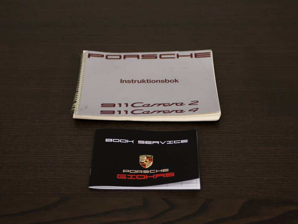 Image 40/46 of Porsche 911 Carrera 2 (1991)