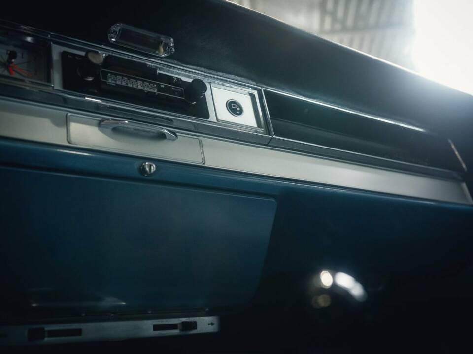 Image 15/15 of Opel Admiral  2,6 (1965)