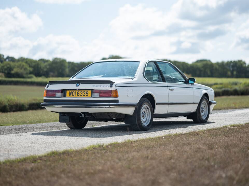 Bild 13/44 von BMW 628 CSi (1900)