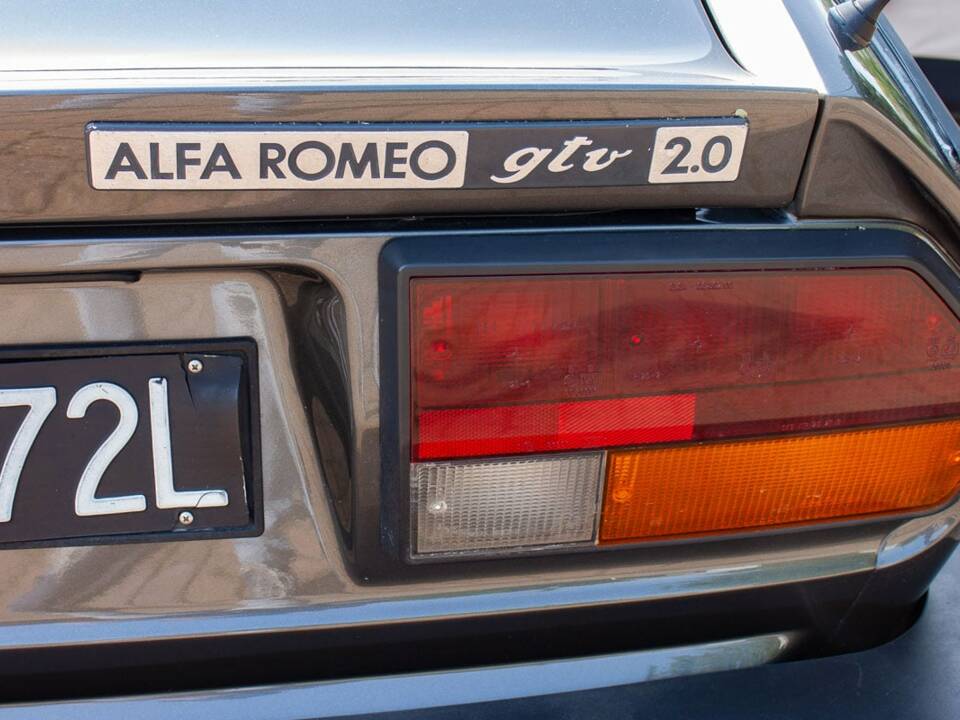 Image 10/10 de Alfa Romeo Alfa 6 - 2.5 (1981)
