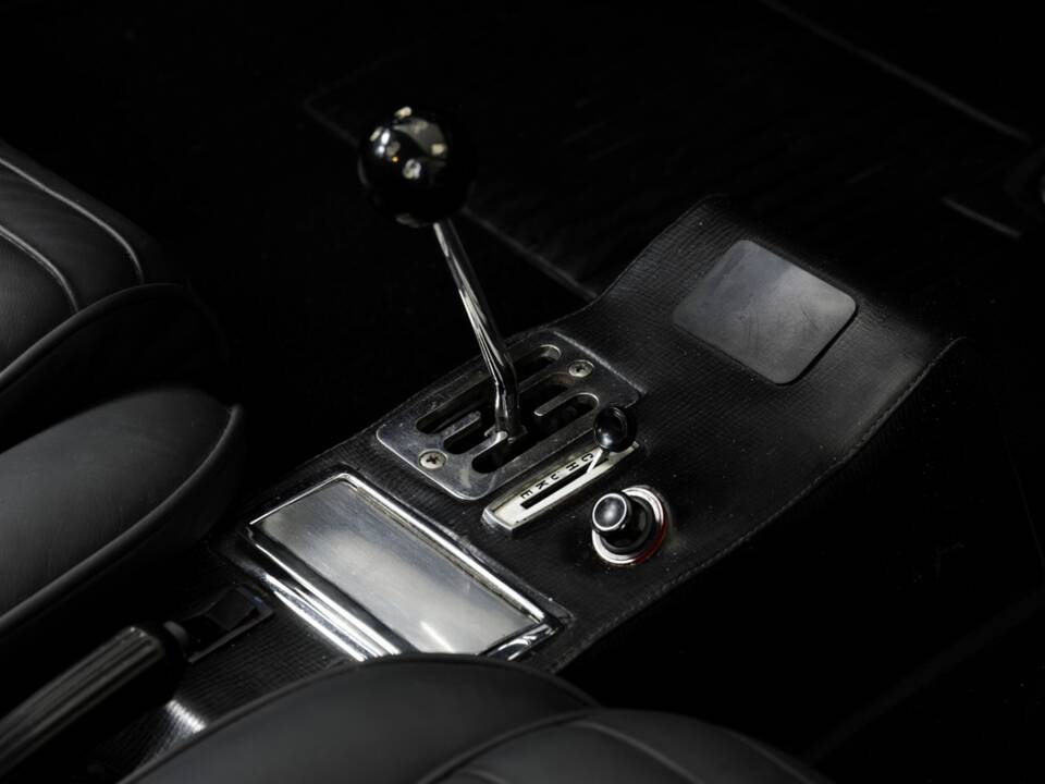 Bild 10/20 von Ferrari Dino 246 GT (1972)