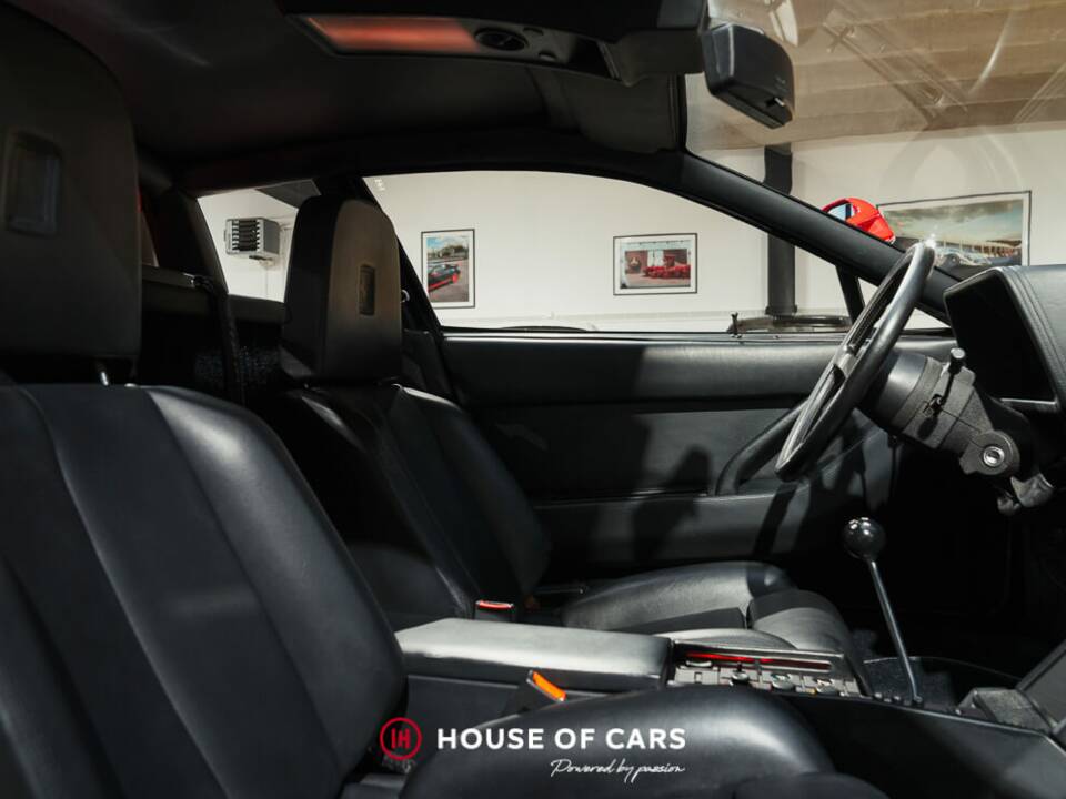 Bild 19/25 von Ferrari Testarossa (1986)