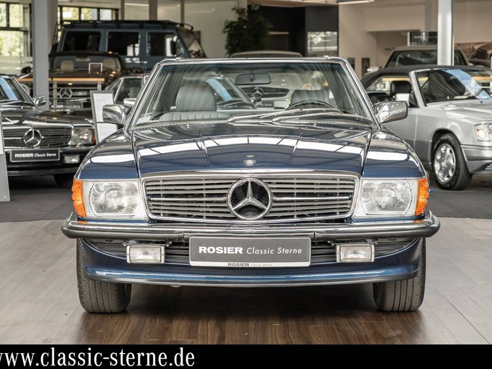 Immagine 7/15 di Mercedes-Benz 560 SL (1986)