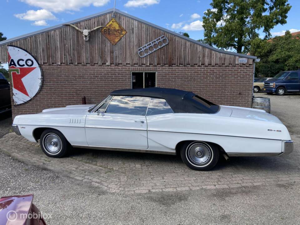 Bild 33/50 von Pontiac Parisienne (1967)