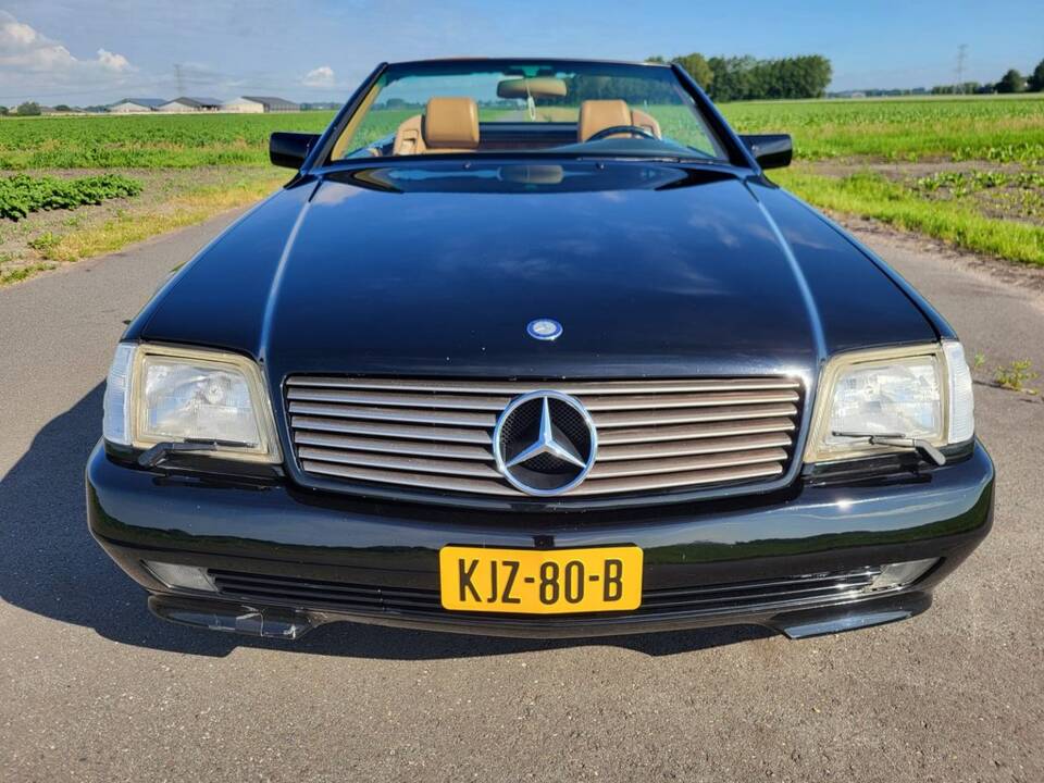 Image 4/8 de Mercedes-Benz 500 SL (1991)