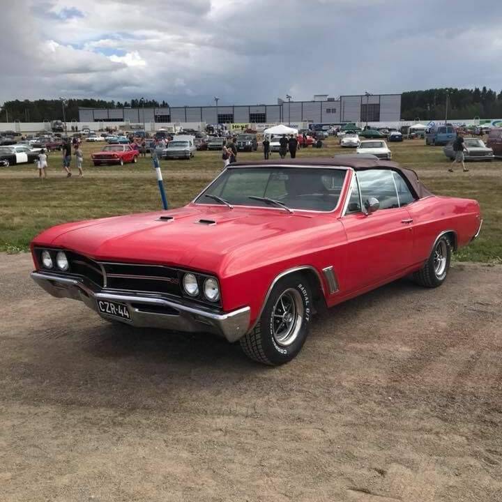 Image 1/20 of Buick GS 400 (1967)