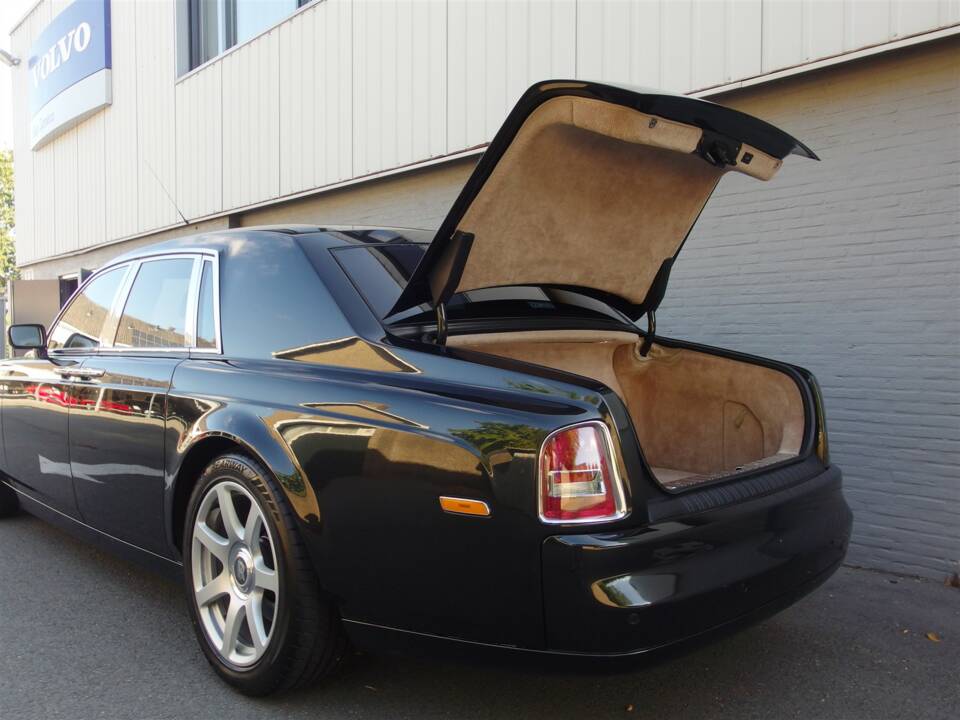 Bild 75/93 von Rolls-Royce Phantom VII (2004)