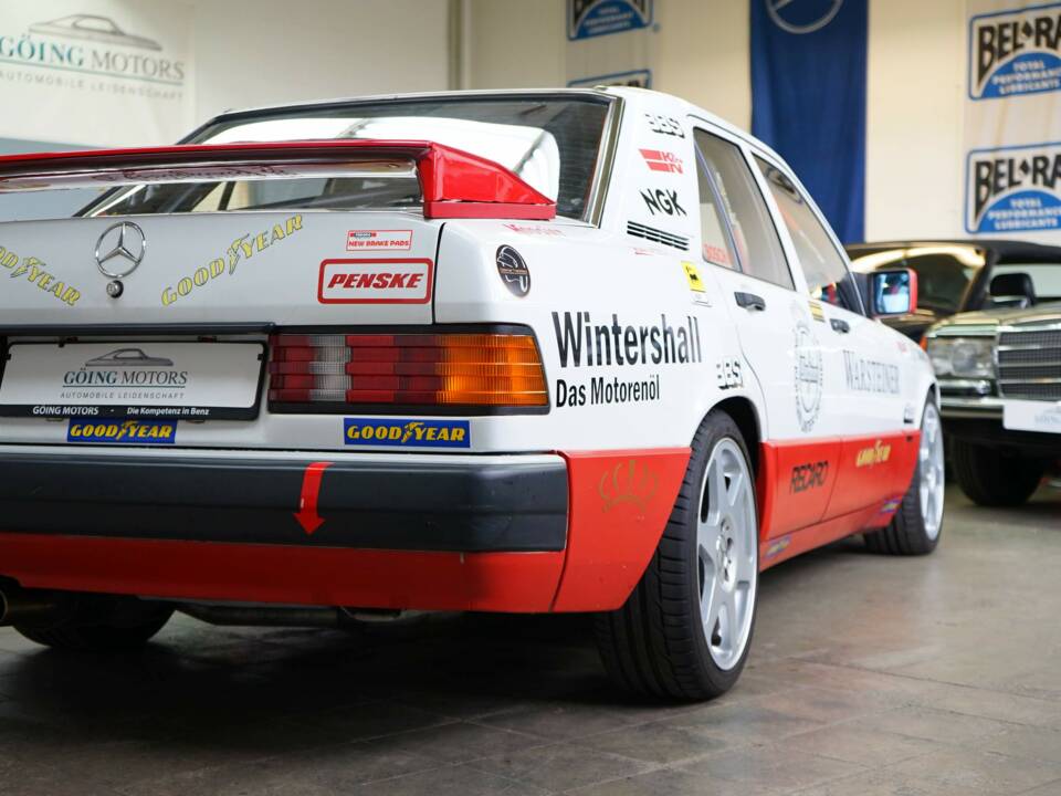 Imagen 18/36 de Mercedes-Benz 190 E 2.6 (1990)