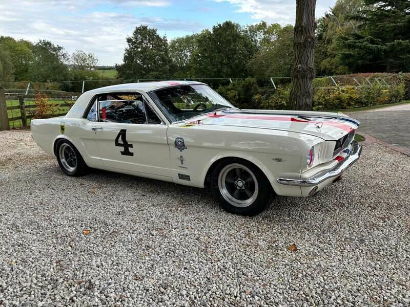 Imagen 9/9 de Ford Mustang Notchback (1965)