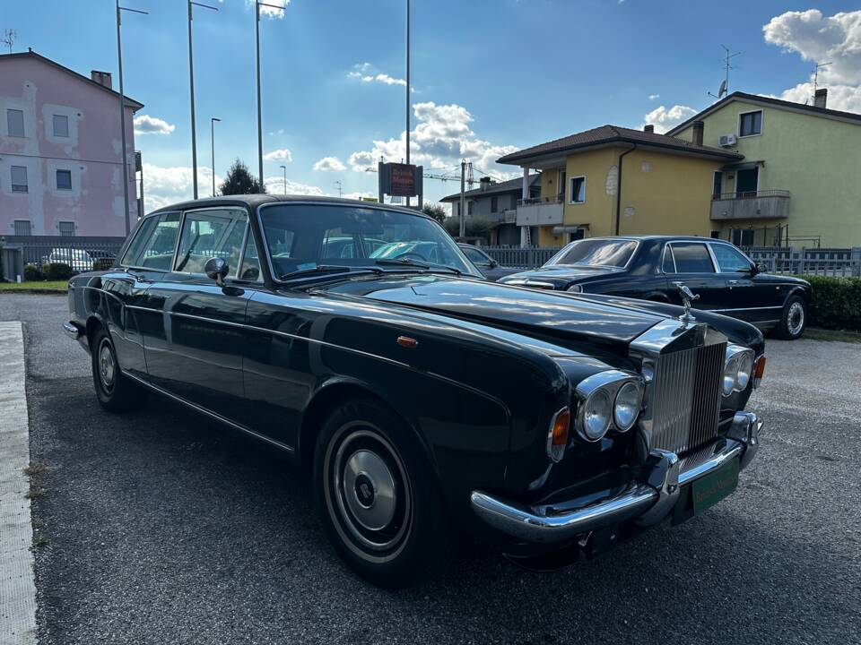 Imagen 3/17 de Rolls-Royce Corniche I (1973)