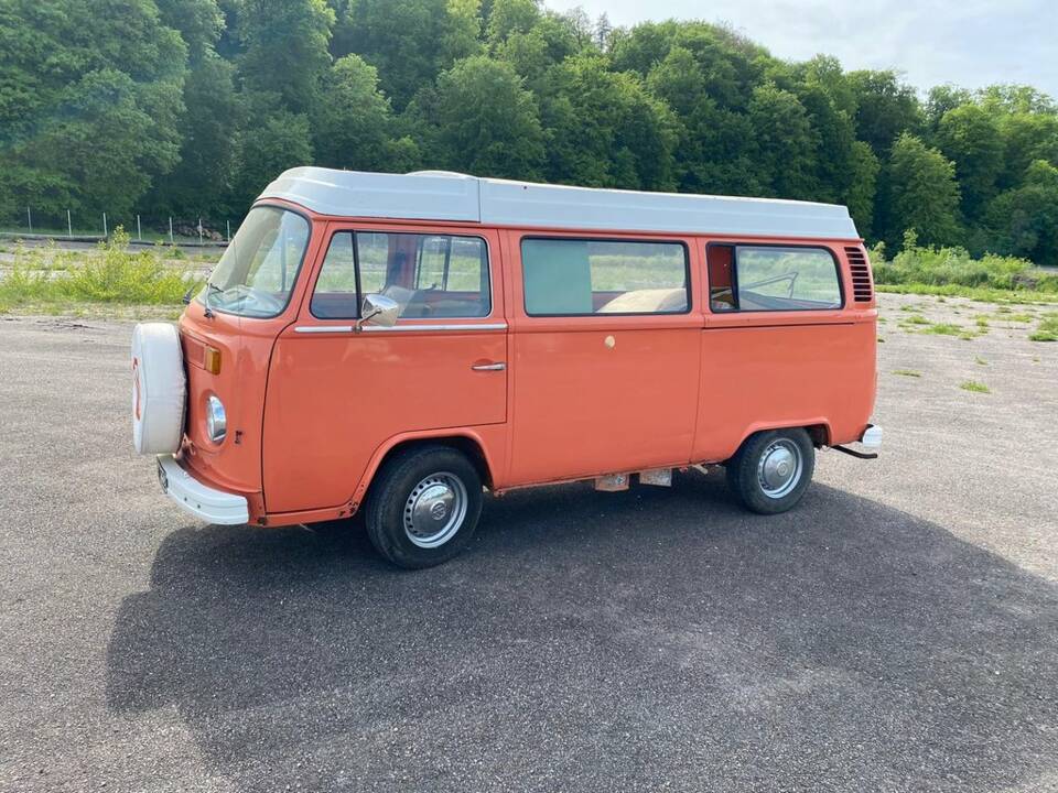 Image 3/8 of Volkswagen T2c Combi (1974)
