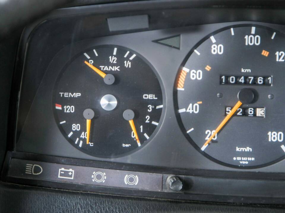 Afbeelding 20/50 van Mercedes-Benz 300 D (1978)