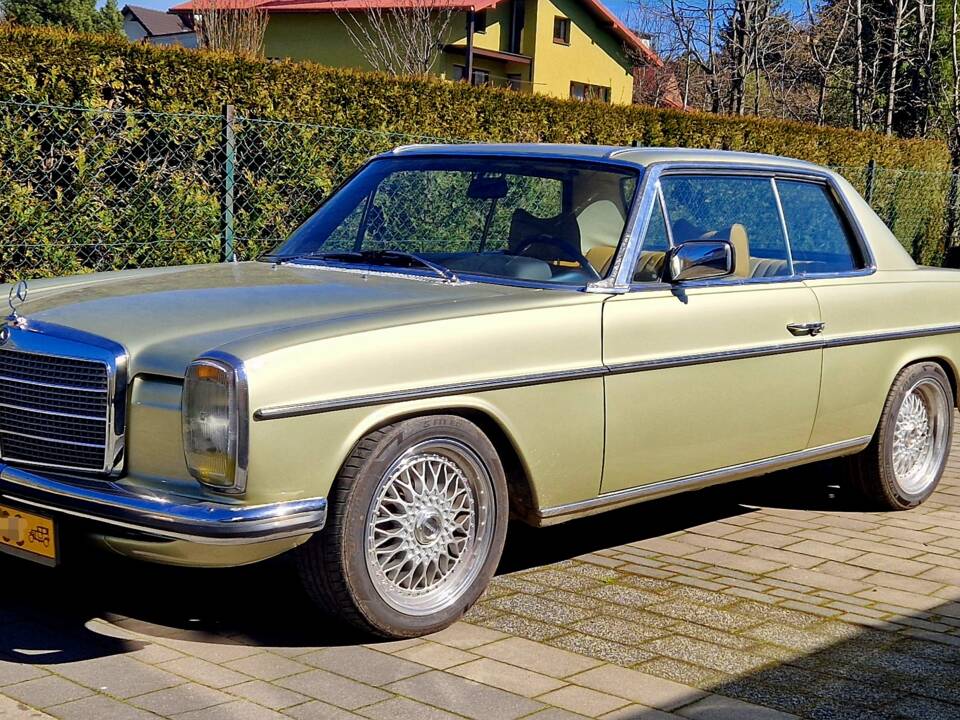 Image 1/9 of Mercedes-Benz 280 CE (1972)