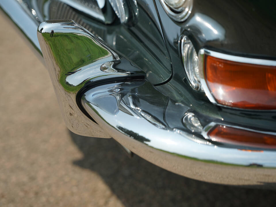 Immagine 20/30 di Jaguar 420 G (1970)