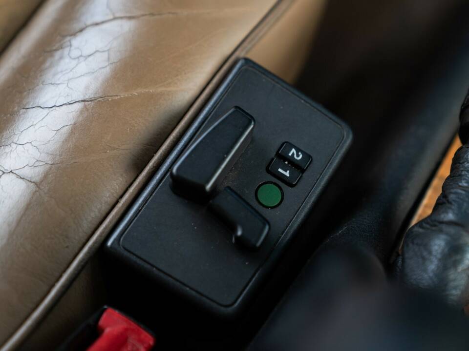 Image 42/50 of Land Rover Range Rover 4.2 LSE (1994)