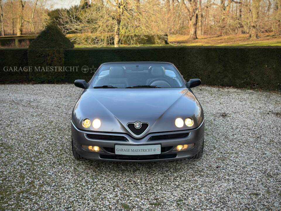 Bild 62/98 von Alfa Romeo Spider 2.0 Twin Spark (1999)