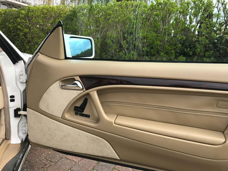 Afbeelding 5/8 van Mercedes-Benz SL 320 (1995)