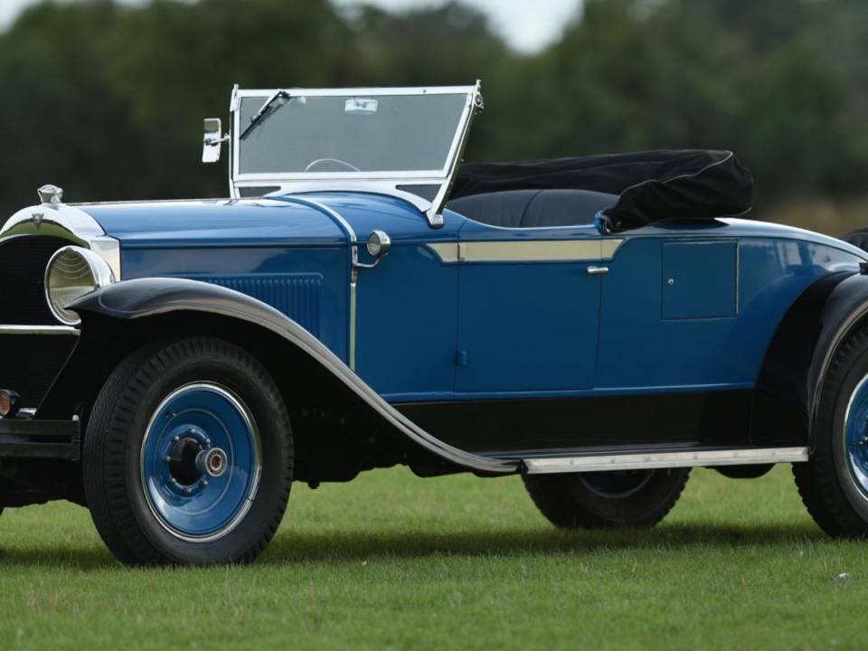 Image 21/50 of Packard 5-33 Runabout (1928)