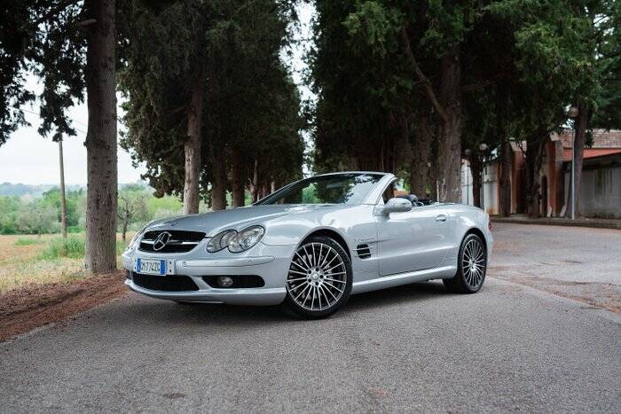 Image 4/7 de Mercedes-Benz SL 55 AMG (2002)