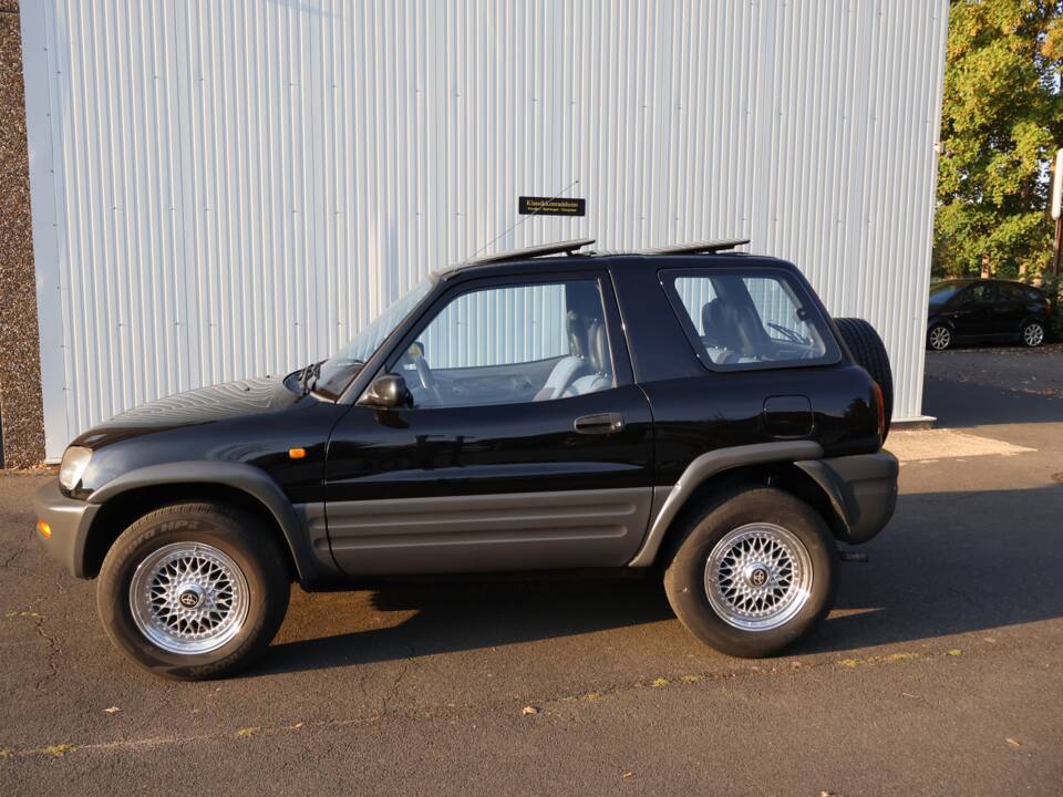 Image 10/55 de Toyota RAV4 (1995)