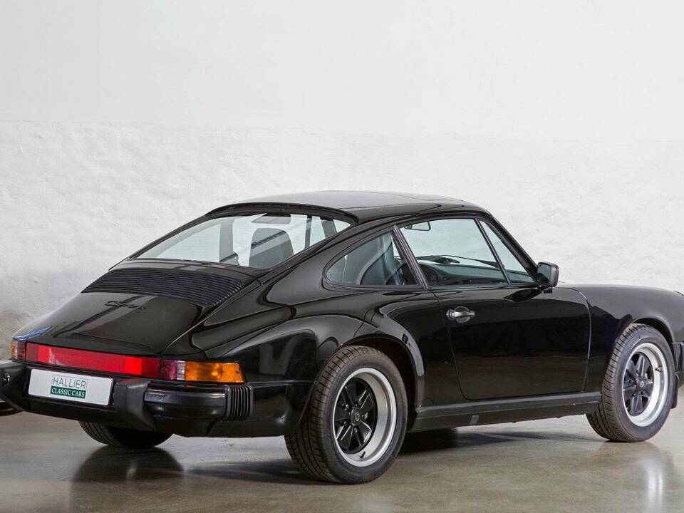 Bild 2/25 von Porsche 911 Carrera 3.2 (1987)