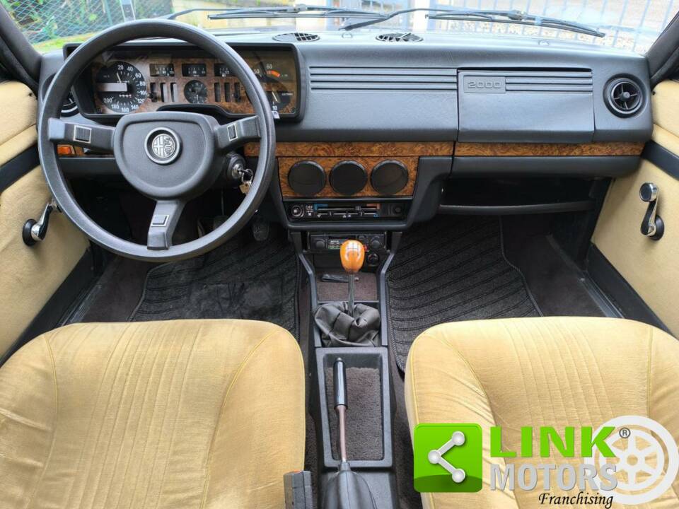 Bild 6/10 von Alfa Romeo Alfetta 2.0 L (1980)