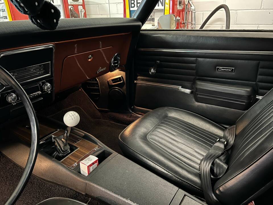 Image 9/19 of Chevrolet Camaro (1968)