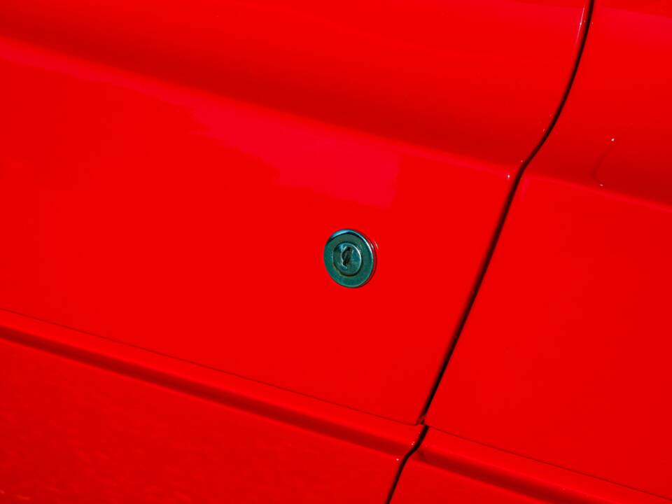 Image 26/50 de Ferrari 308 GTB (1977)