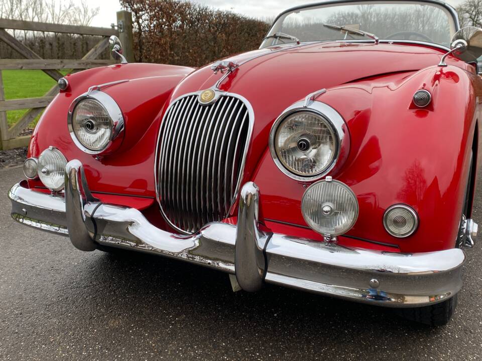 Immagine 5/18 di Jaguar XK 150 3.8 S DHC (1959)