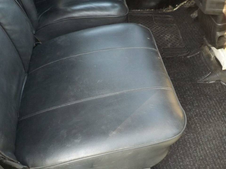 Bild 44/44 von Renault R 4 F4 (1982)